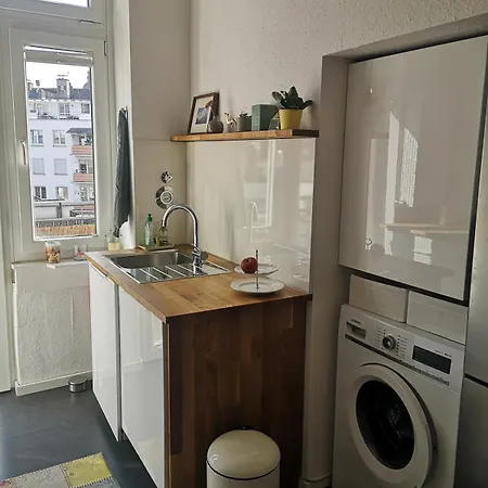 Altstadtjuwel Im Herzen Von - Am Rhein